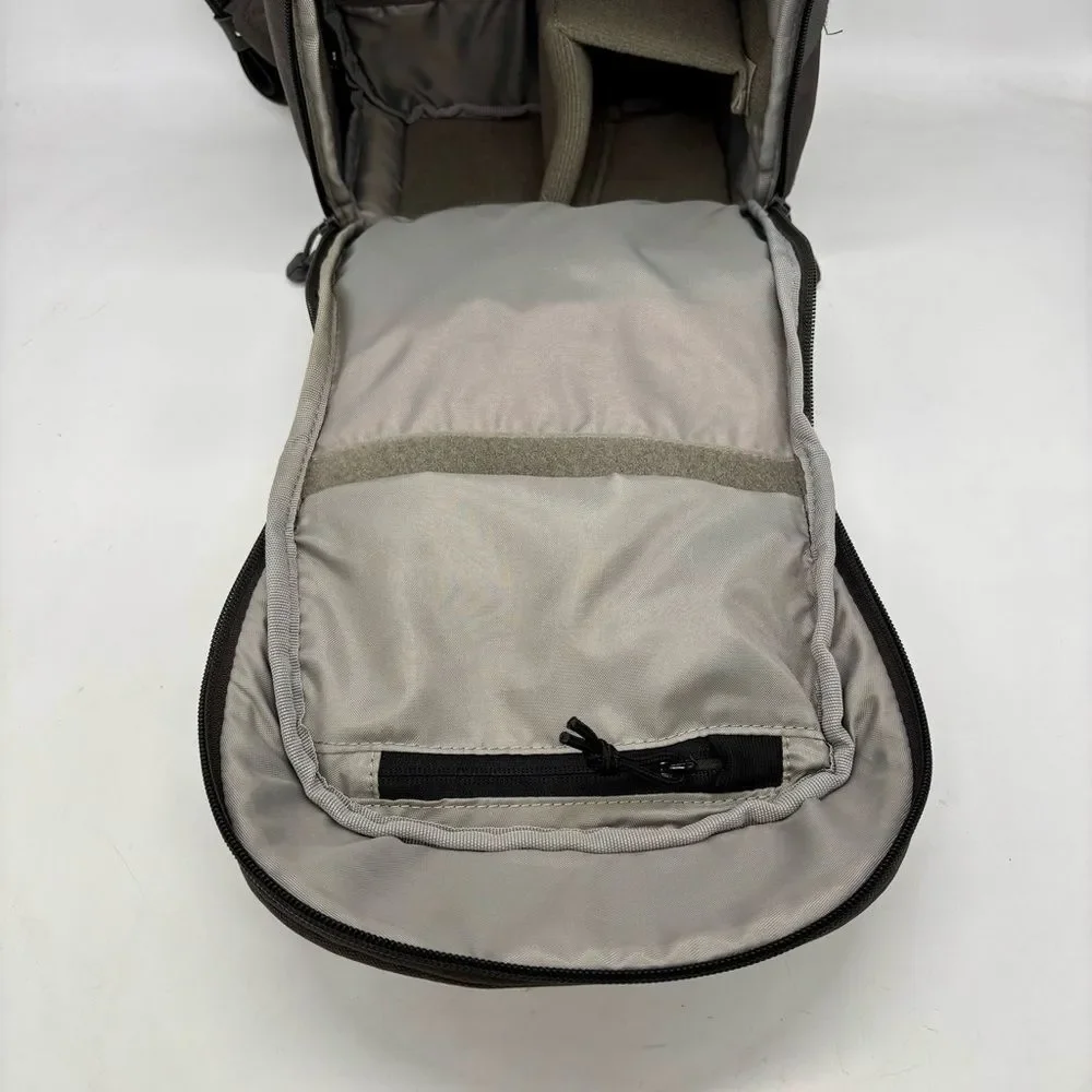 Lowepro slate gray